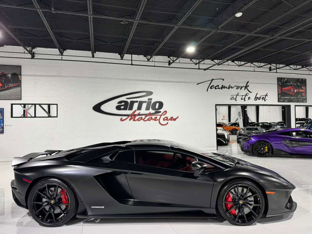2018 Lamborghini Aventador S Roadster custom interior, Sensonum audio system, interior carbon trim AND MUCH MORE!! Fort Lauderdale FL