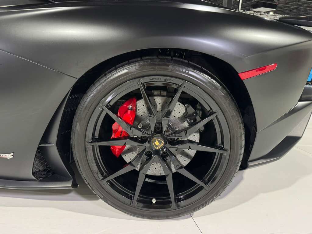 2018 Lamborghini Aventador S Roadster custom interior, Sensonum audio system, interior carbon trim AND MUCH MORE!! Fort Lauderdale FL