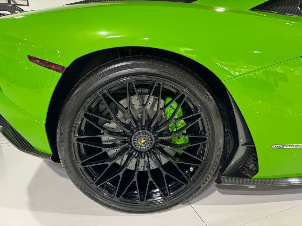 2018 Lamborghini Aventador S Verde Mantis paint/calipers, exterior carbon, Ad Personam leather interior AND MUCH MORE!! Fort Lauderdale FL