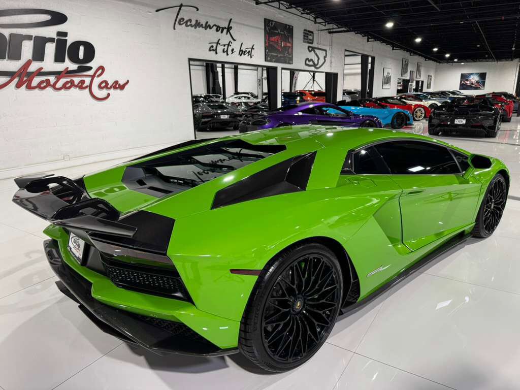 2018 Lamborghini Aventador S Verde Mantis paint/calipers, exterior carbon, Ad Personam leather interior AND MUCH MORE!! Fort Lauderdale FL