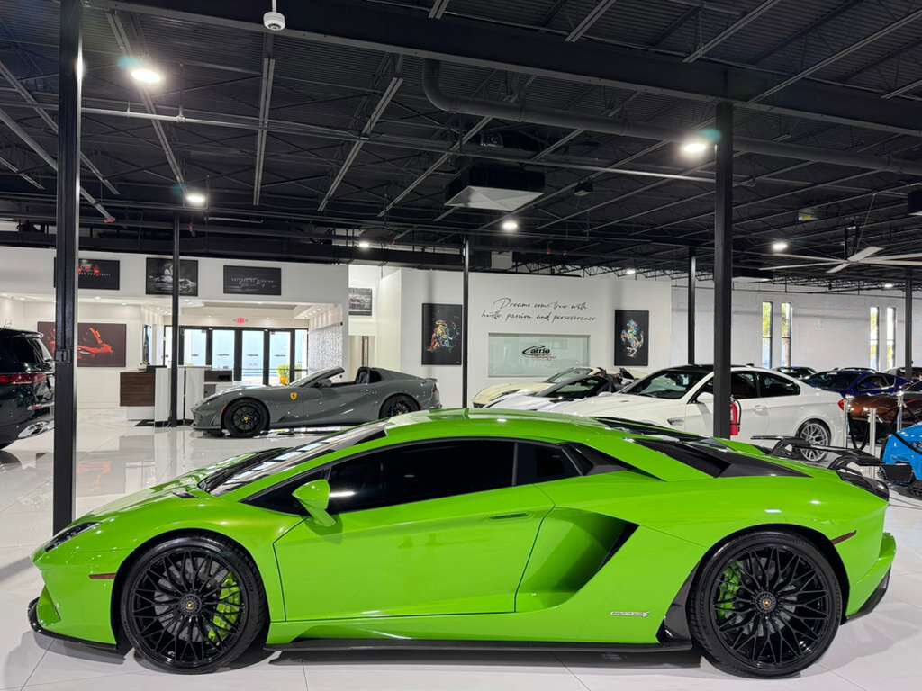 2018 Lamborghini Aventador S Verde Mantis paint/calipers, exterior carbon, Ad Personam leather interior AND MUCH MORE!! Fort Lauderdale FL
