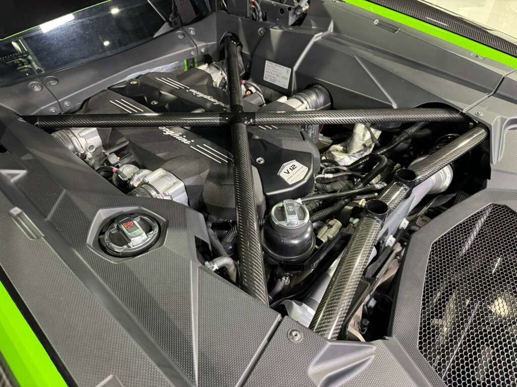 2018 Lamborghini Aventador S Verde Mantis paint/calipers, exterior carbon, Ad Personam leather interior AND MUCH MORE!! Fort Lauderdale FL