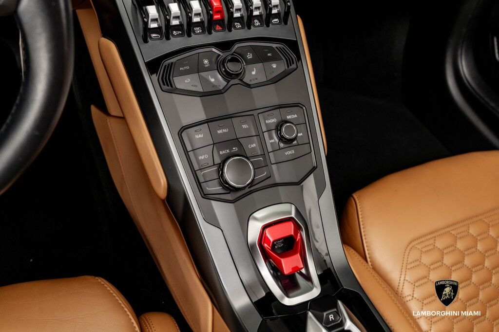 2018 Lamborghini Huracan LP 580-2 Spyder North Miami Beach FL