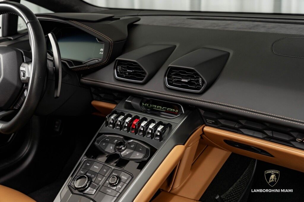 2018 Lamborghini Huracan LP 580-2 Spyder North Miami Beach FL