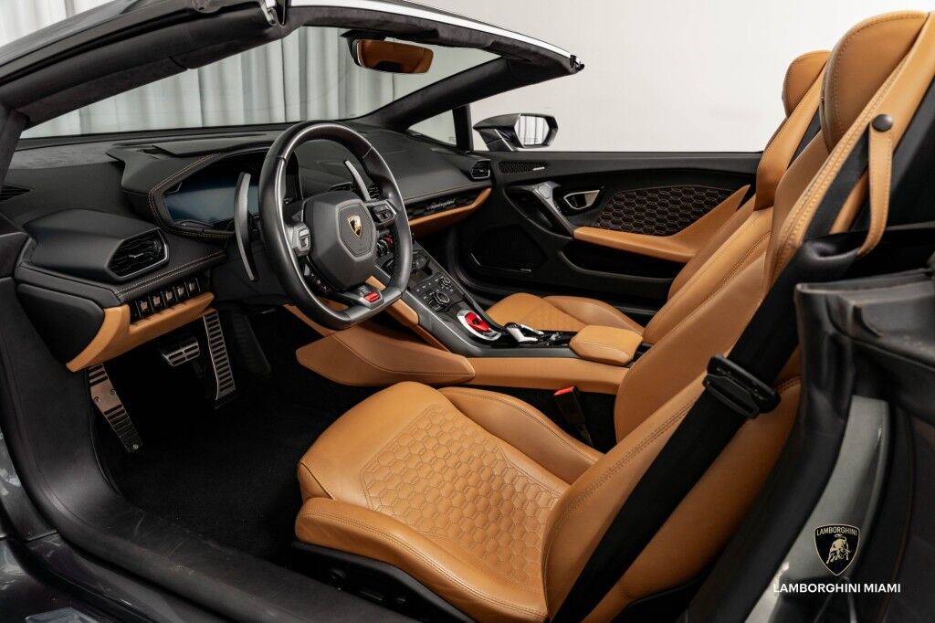 2018 Lamborghini Huracan LP 580-2 Spyder North Miami Beach FL