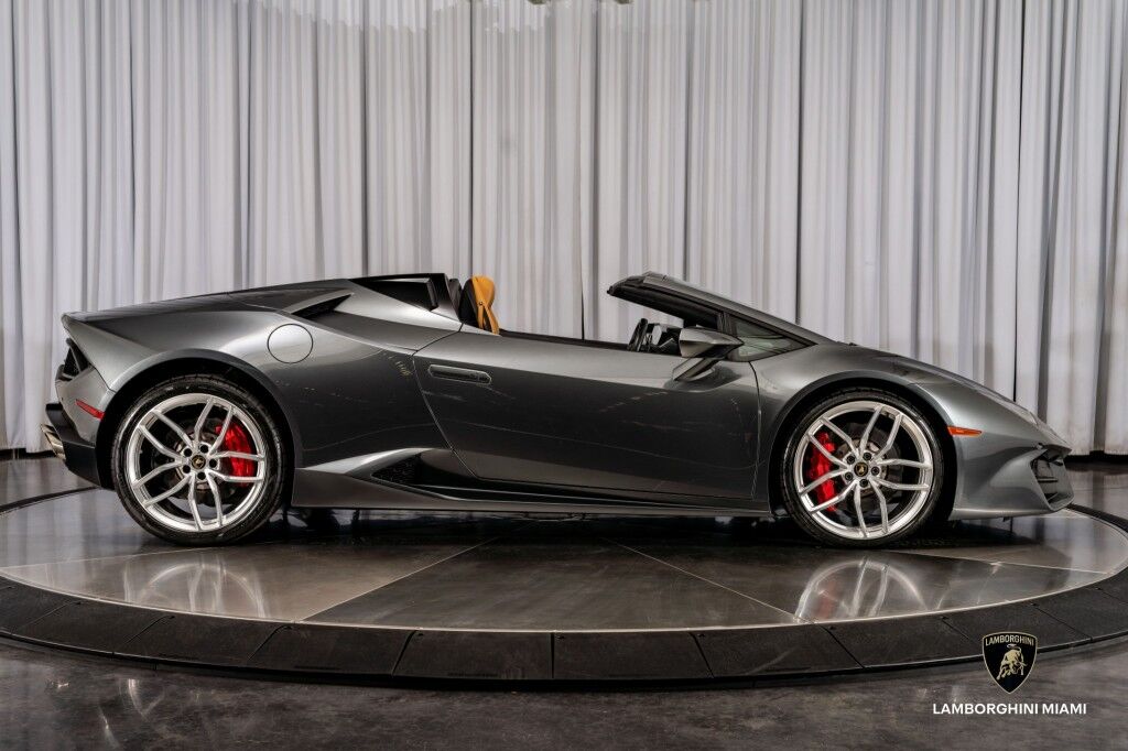 2018 Lamborghini Huracan LP 580-2 Spyder North Miami Beach FL