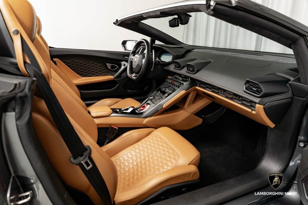 2018 Lamborghini Huracan LP 580-2 Spyder North Miami Beach FL