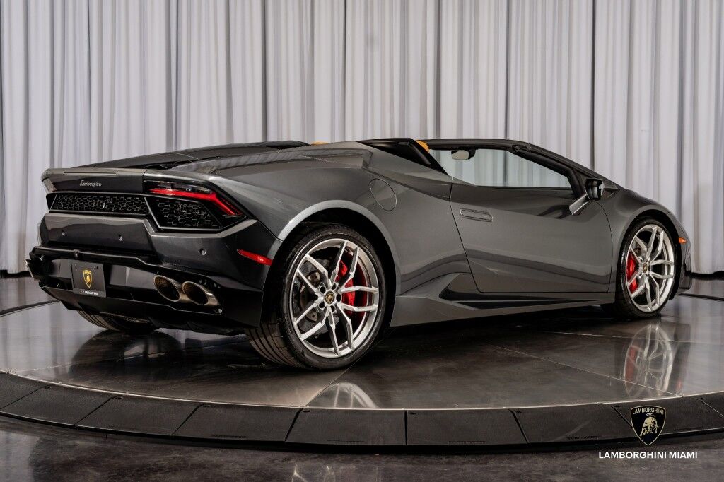 2018 Lamborghini Huracan LP 580-2 Spyder North Miami Beach FL