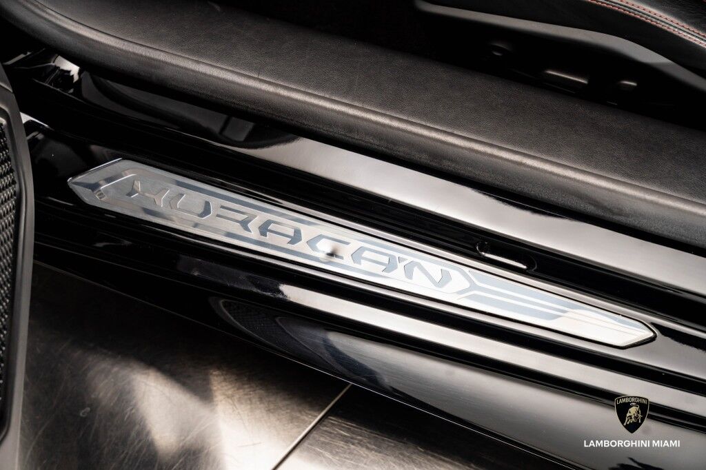 2018 Lamborghini Huracan LP580-2 North Miami Beach FL