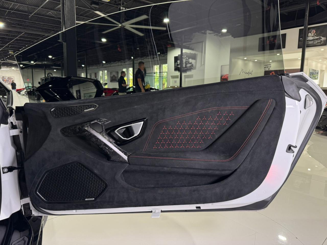 2018 Lamborghini Huracan Performante Bianco Monocerus paint, Sensonum audio, forged carbon & MUCH MORE!! Fort Lauderdale FL