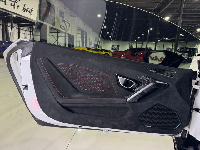 2018 Lamborghini Huracan Performante Bianco Monocerus paint, Sensonum audio, forged carbon & MUCH MORE!! Fort Lauderdale FL