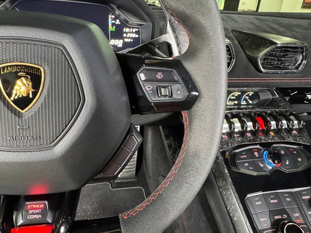 2018 Lamborghini Huracan Performante Bianco Monocerus paint, Sensonum audio, forged carbon & MUCH MORE!! Fort Lauderdale FL