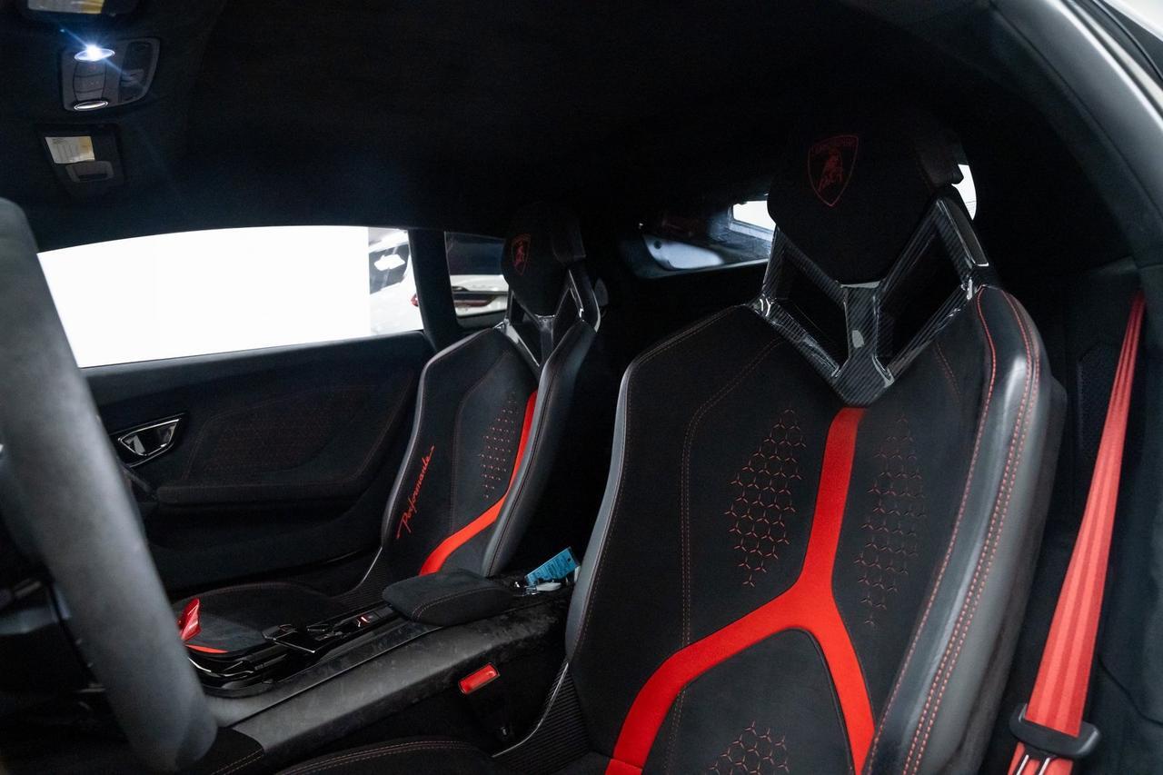 2018 Lamborghini Huracan Performante Front Lift Forged Carbon Trim CCB Portland OR