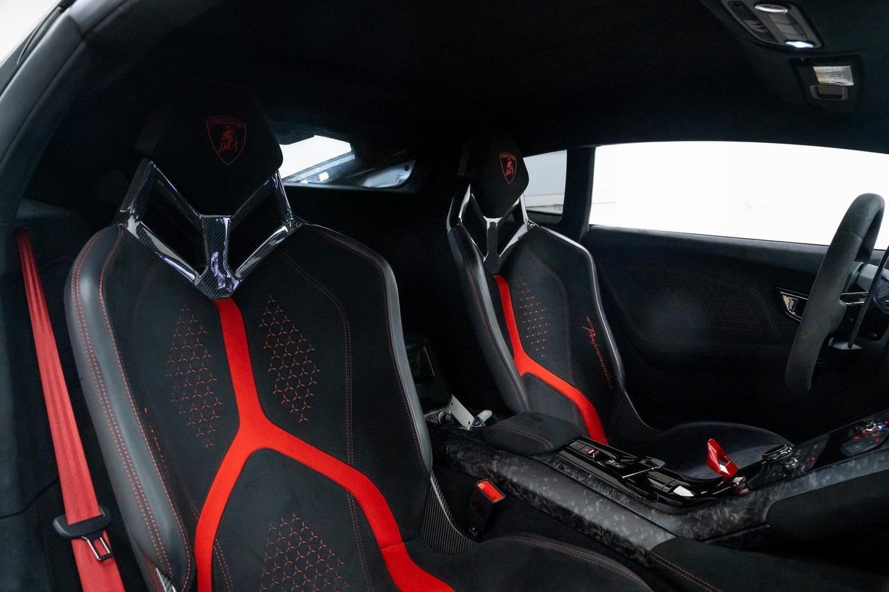 2018 Lamborghini Huracan Performante Front Lift Forged Carbon Trim CCB Portland OR