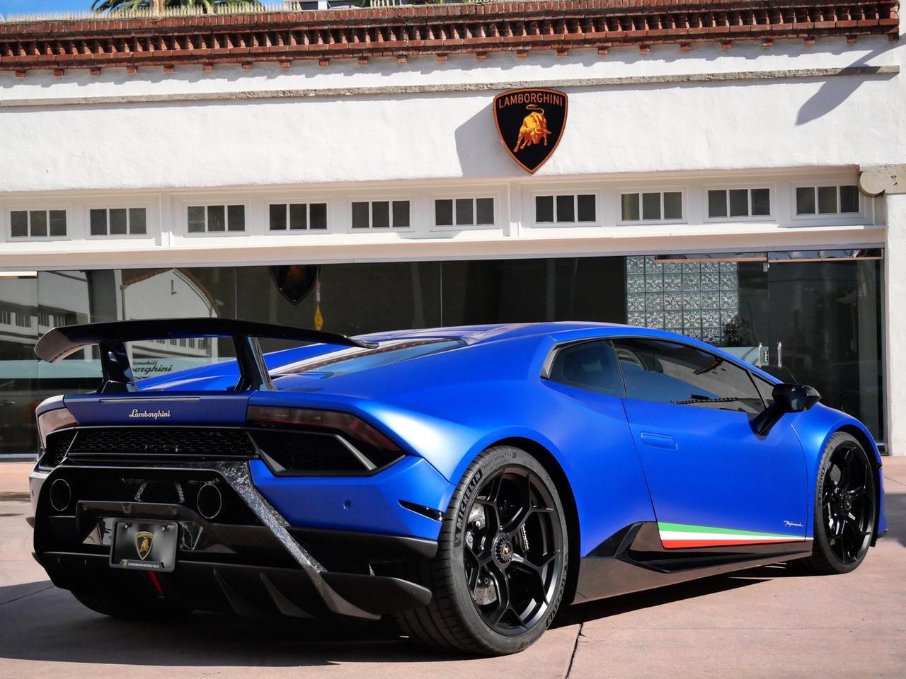 2018 Lamborghini Huracan Performante Performante Lawrence KS