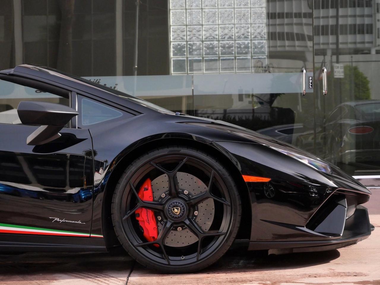 2018 Lamborghini Huracan Performante Performante Lawrence KS