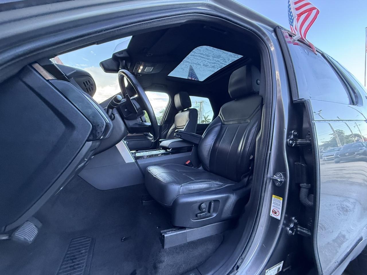 2018 Land Rover Discovery HSE Miami FL