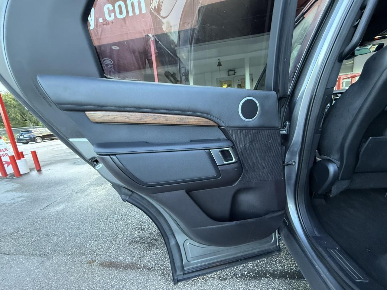 2018 Land Rover Discovery HSE Miami FL