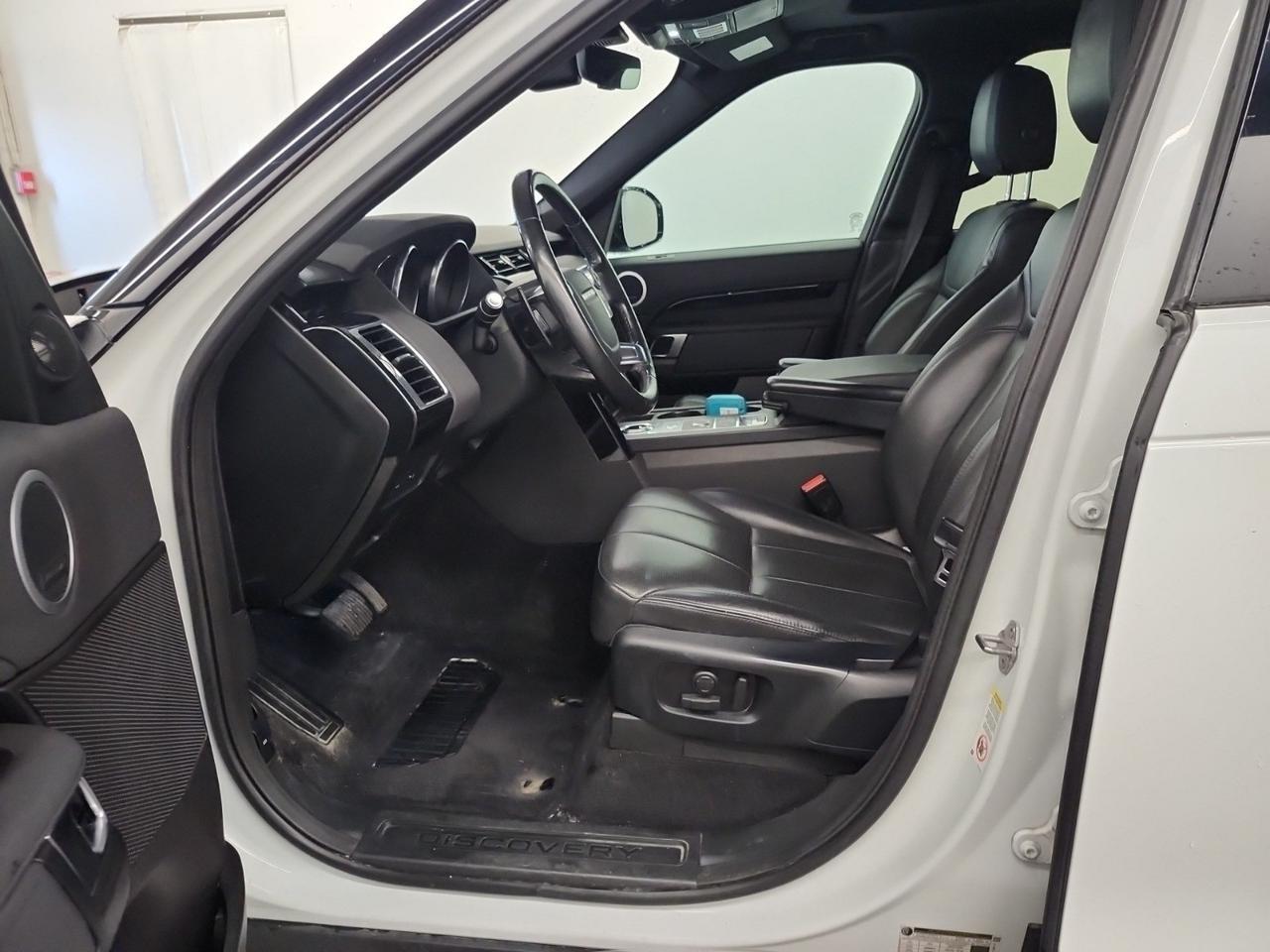 2018 Land Rover Discovery SE | 7-PASS | PANO | MERIDIAN | APPLE CRPLY | NOACCIDENT Toronto ON