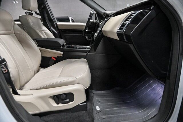 2018 Land Rover Discovery SE photo 31