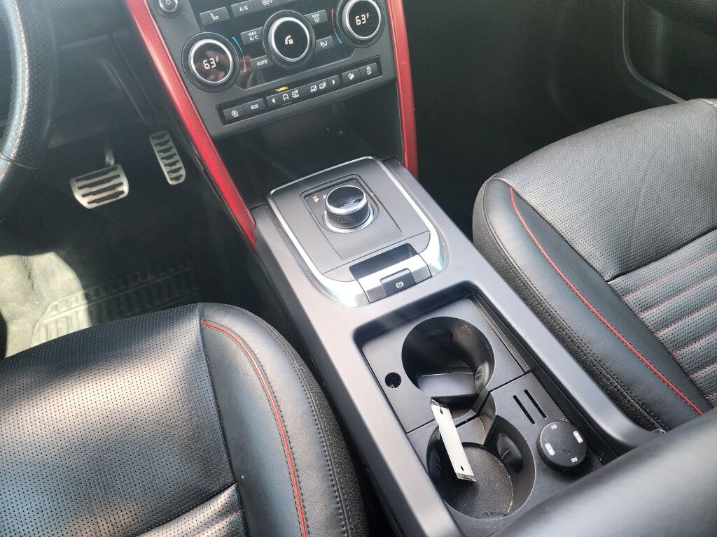2018 Land Rover Discovery Sport HSE~LOW MILES~ADDITIONAL AIRBAGS~CLIMATE COMFORT PACKAGE~CRUISE CONTROL~DRIVER ASSITANCE PLUS PACKAGE~PANORAMIC MOONROOF / SUNROOF~PREMIUM LEATHER SEATS~REMOTE ENGINE START~TOW HOOKS~VISION ASSIST PACKAGE Sarasota FL