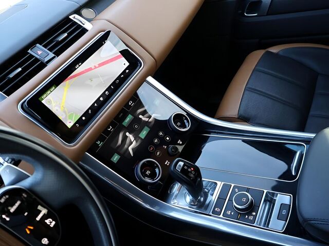 2018 Land Rover Range Rover Sport HSE Dynamic Oshkosh WI 2018 Land Rover Range Rover Sport HSE Dynamic Oshkosh WI