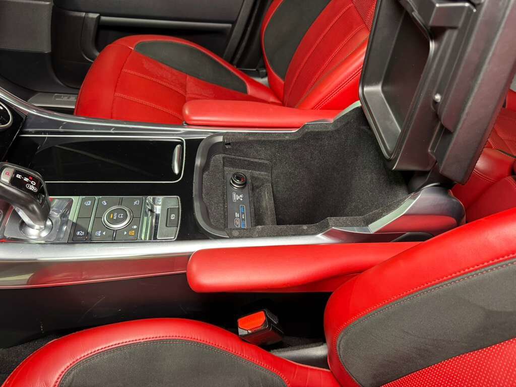 2018 Land Rover Range Rover Sport V8 Supercharged, pano roof, Meridian audio, 360 camera, rear entertainment AND MUCH MORE!! Fort Lauderdale FL