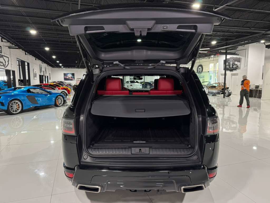 2018 Land Rover Range Rover Sport V8 Supercharged, pano roof, Meridian audio, 360 camera, rear entertainment AND MUCH MORE!! Fort Lauderdale FL