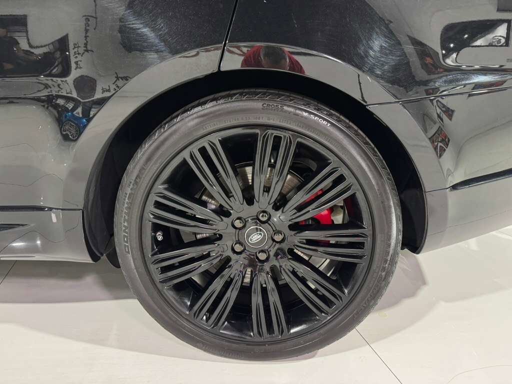 2018 Land Rover Range Rover Sport V8 Supercharged, pano roof, Meridian audio, 360 camera, rear entertainment AND MUCH MORE!! Fort Lauderdale FL