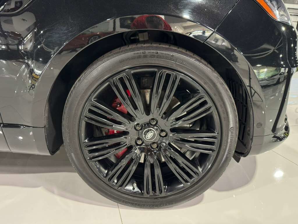 2018 Land Rover Range Rover Sport V8 Supercharged, pano roof, Meridian audio, 360 camera, rear entertainment AND MUCH MORE!! Fort Lauderdale FL