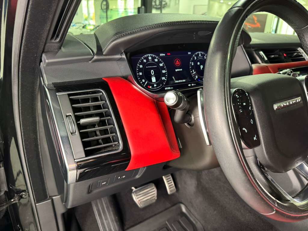 2018 Land Rover Range Rover Sport V8 Supercharged, pano roof, Meridian audio, 360 camera, rear entertainment AND MUCH MORE!! Fort Lauderdale FL