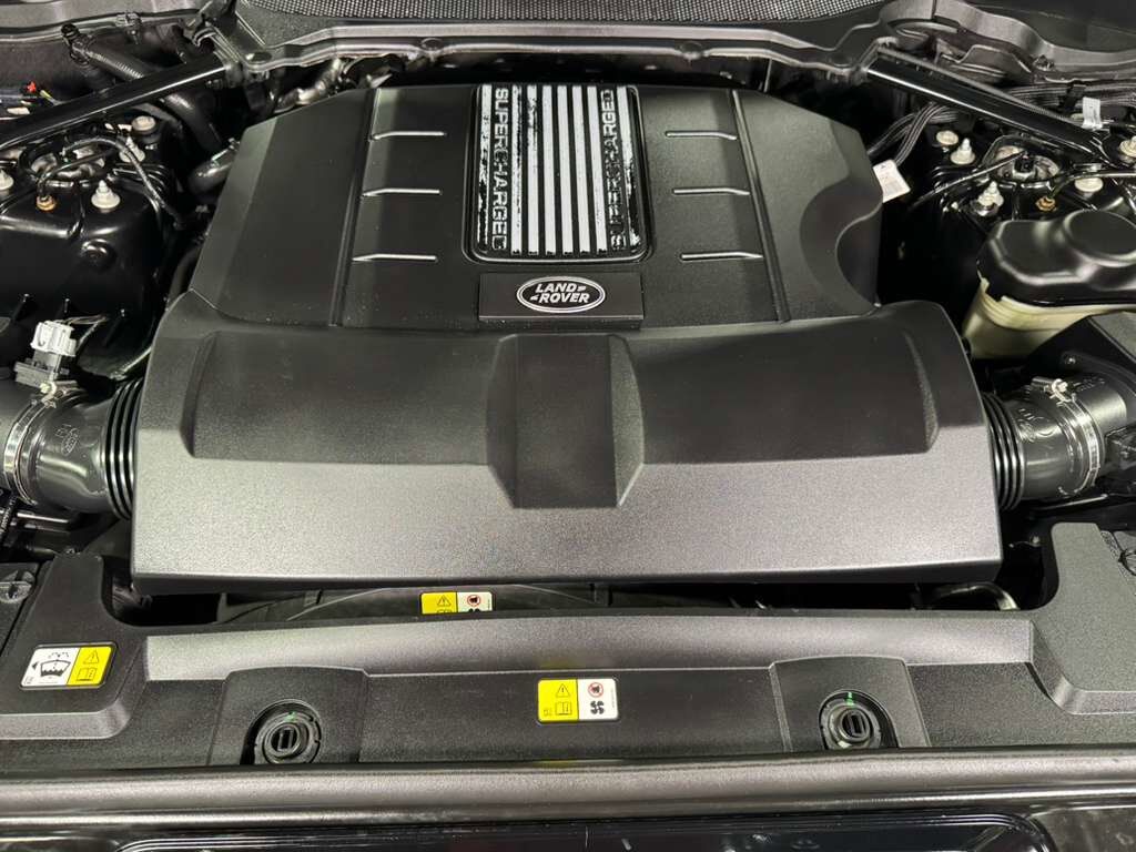 2018 Land Rover Range Rover Sport V8 Supercharged, pano roof, Meridian audio, 360 camera, rear entertainment AND MUCH MORE!! Fort Lauderdale FL