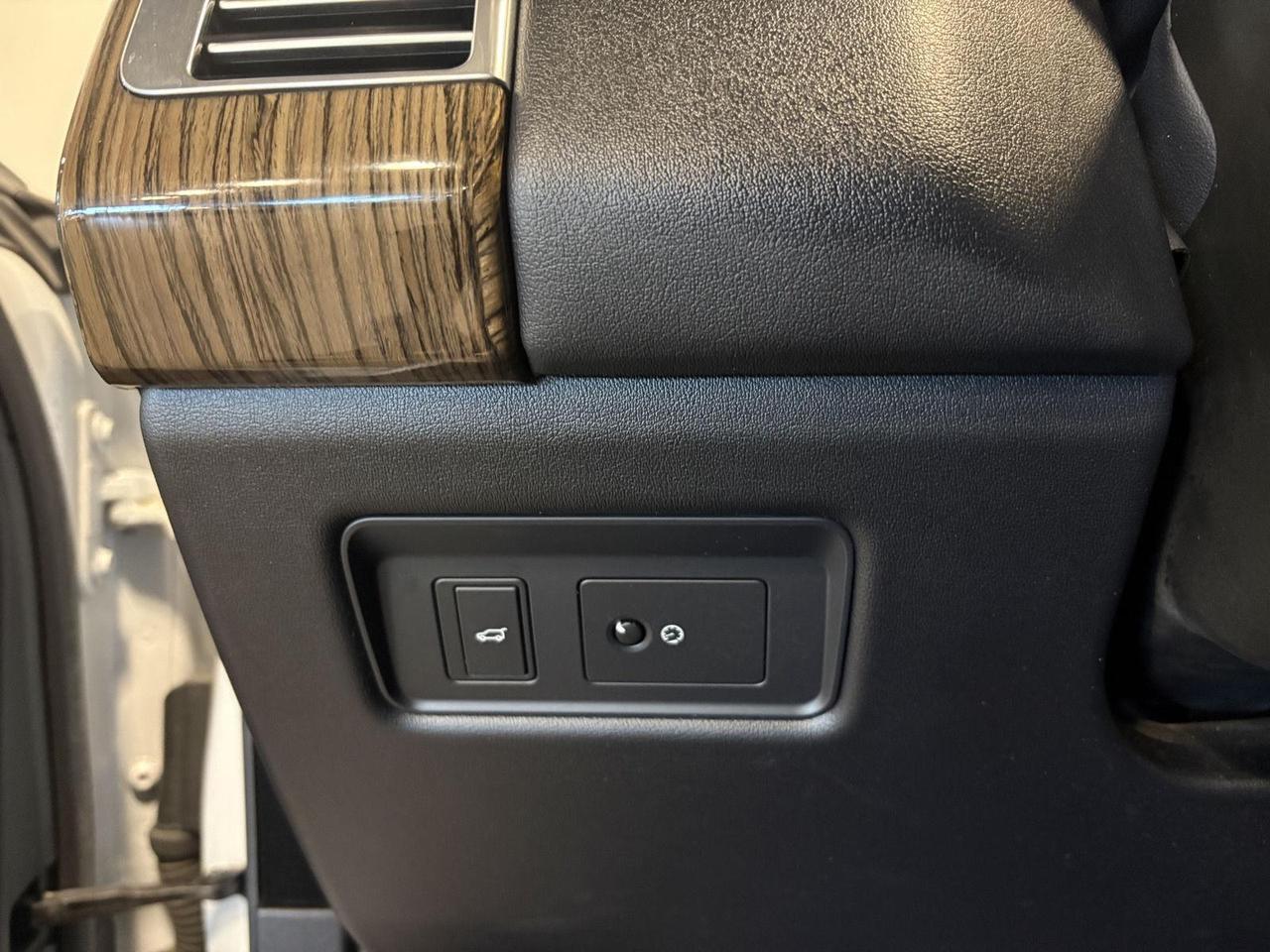 2018 Land Rover Range Rover V6 Supercharged Parker CO