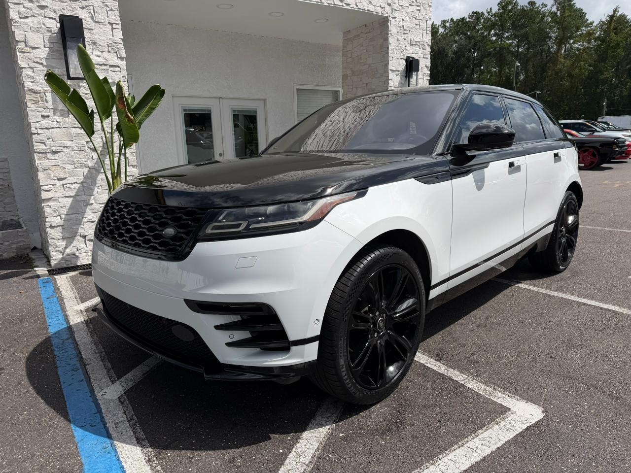 2018 Land Rover Range Rover Velar D180 R-Dynamic SE Jacksonville FL