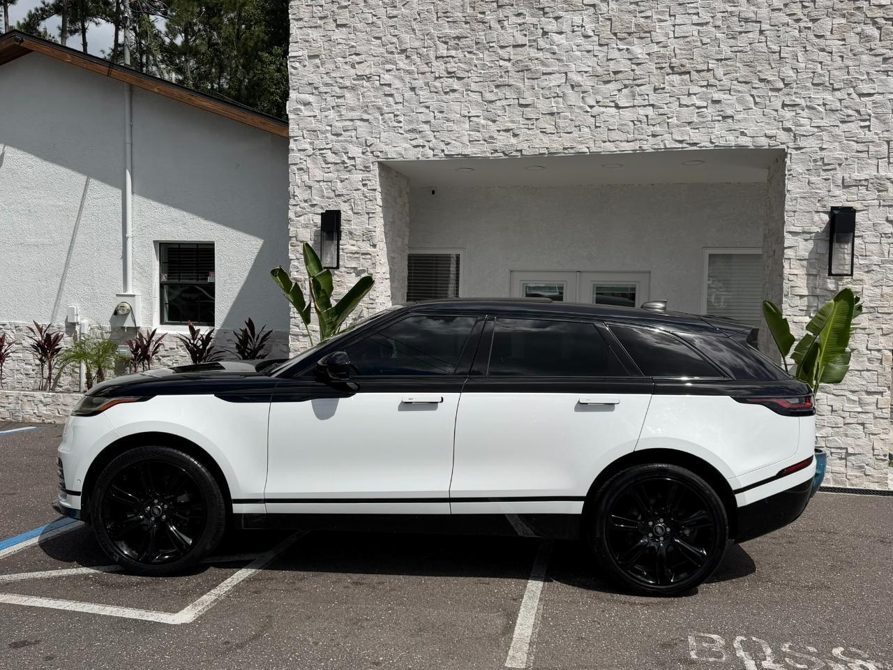 2018 Land Rover Range Rover Velar D180 R-Dynamic SE Jacksonville FL