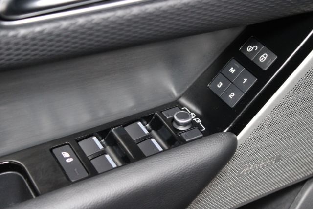 2018 Land Rover Range Rover Velar P380 SE R-Dynamic Chantilly VA