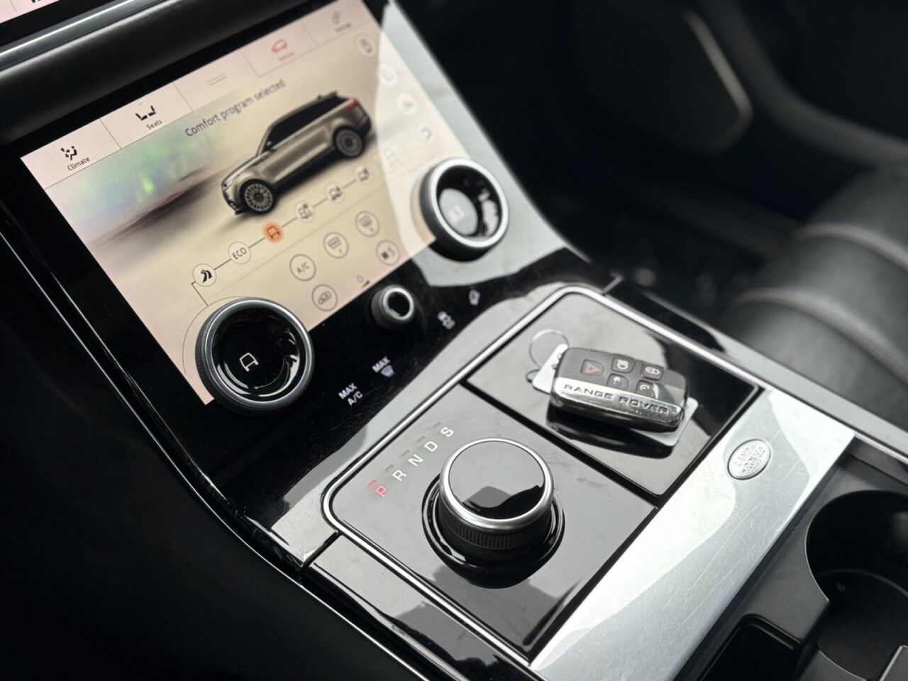 2018 Land Rover Range Rover Velar R-Dynamic HSE Fitchburg MA