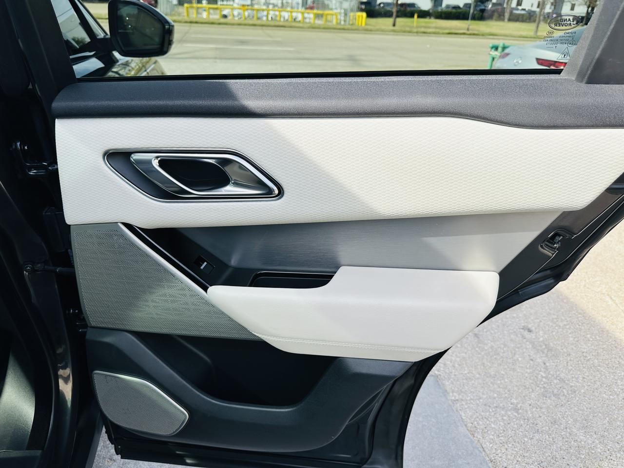 2018 Land Rover Range Rover Velar R-Dynamic SE  3.0L V6 Supercharged Dallas TX