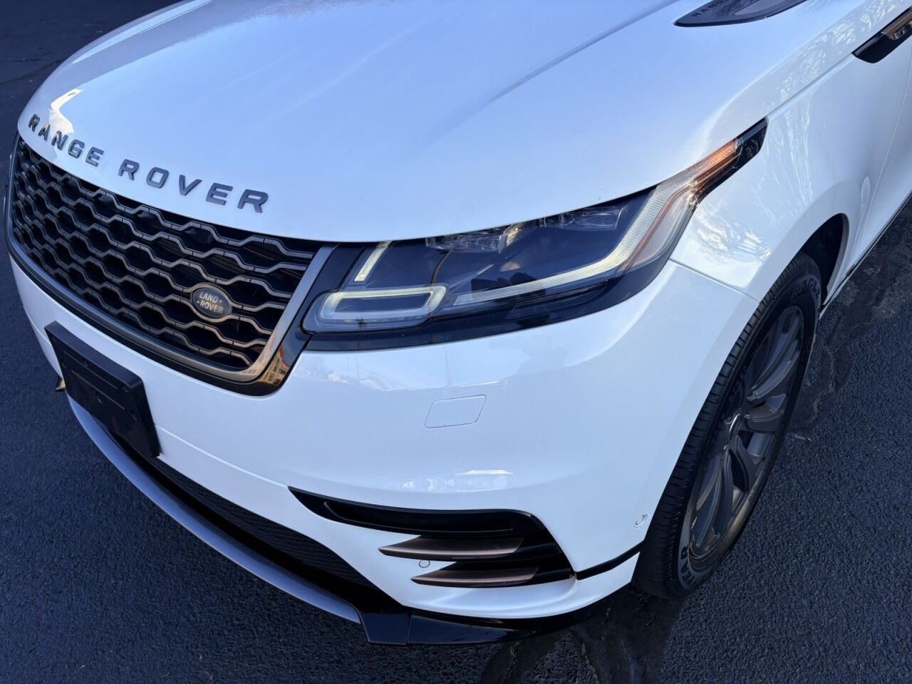 2018 Land Rover Range Rover Velar R-Dynamic SE Fitchburg MA