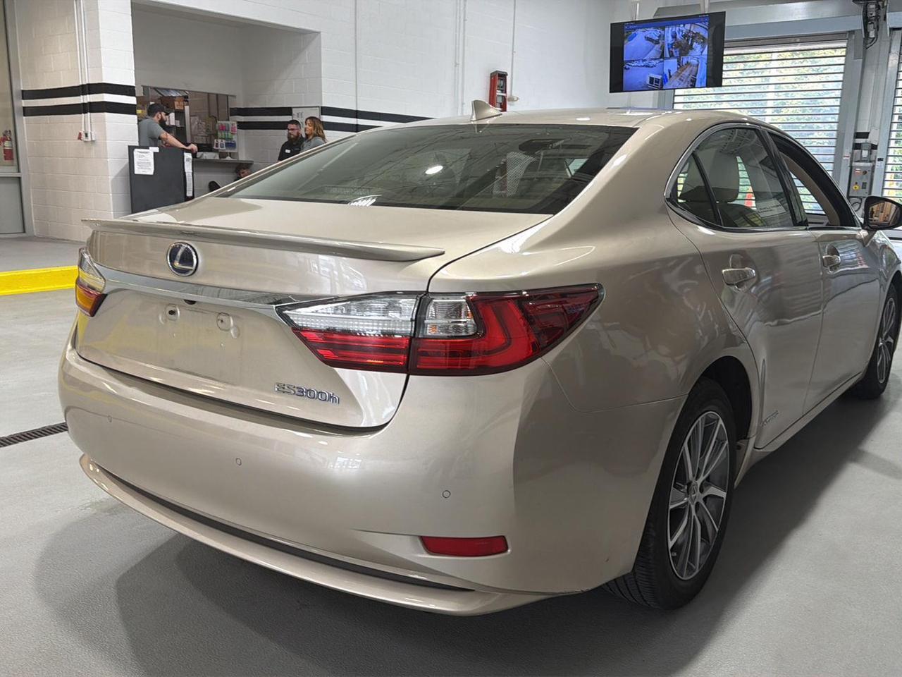 2018 Lexus ES 300h Annapolis MD