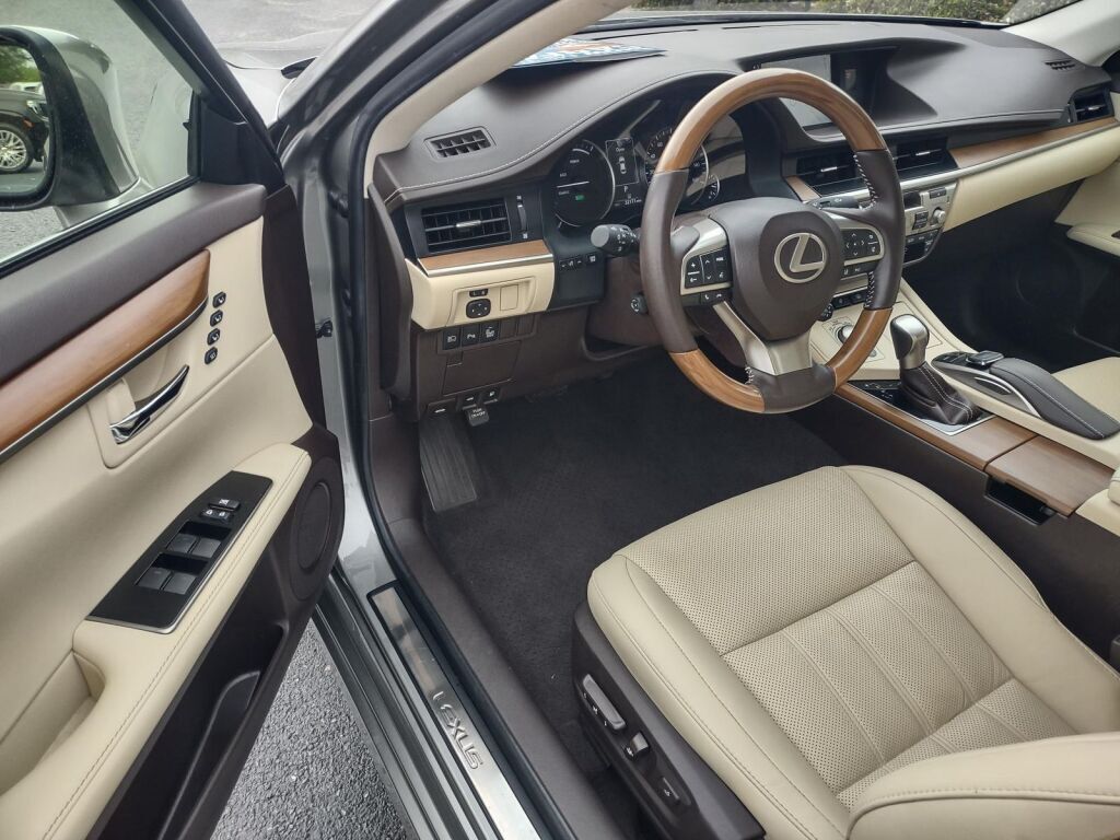 2018 Lexus ES 300h Richmond VA