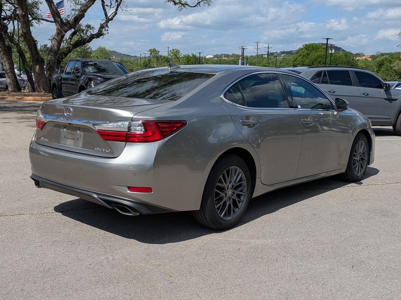 2018 Lexus ES 350