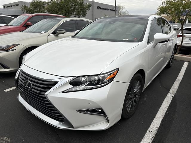 2018 Lexus ES