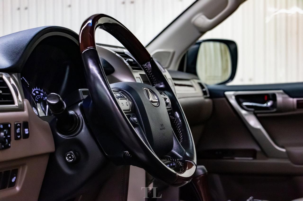 2018 Lexus GX460 AWD Executive Leather Roof Nav DVD Red Deer AB