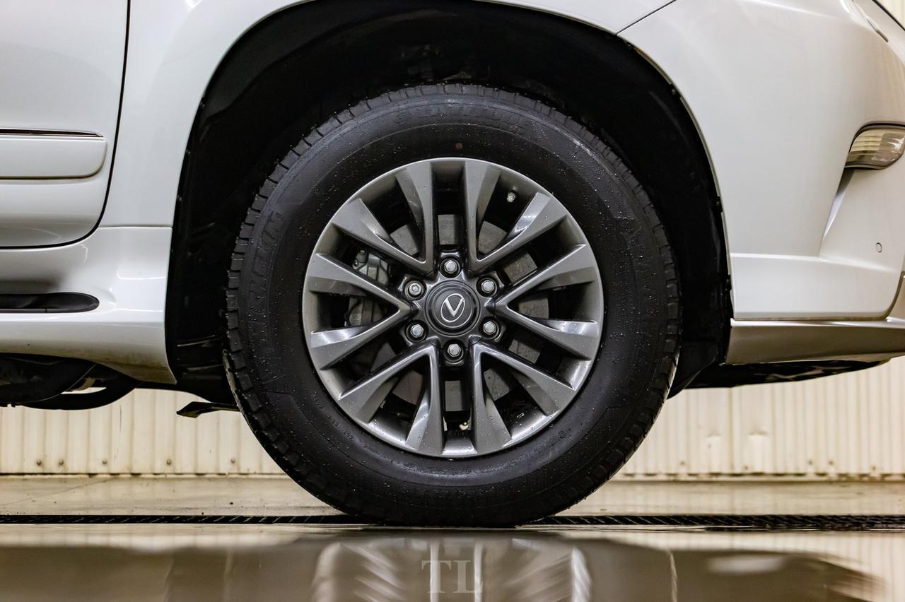 2018 Lexus GX460 AWD Executive Leather Roof Nav DVD Red Deer AB