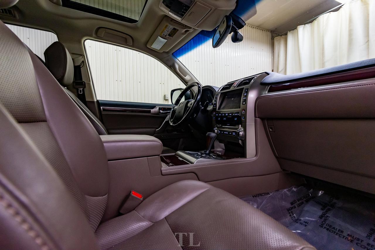 2018 Lexus GX460 AWD Executive Leather Roof Nav DVD Red Deer AB