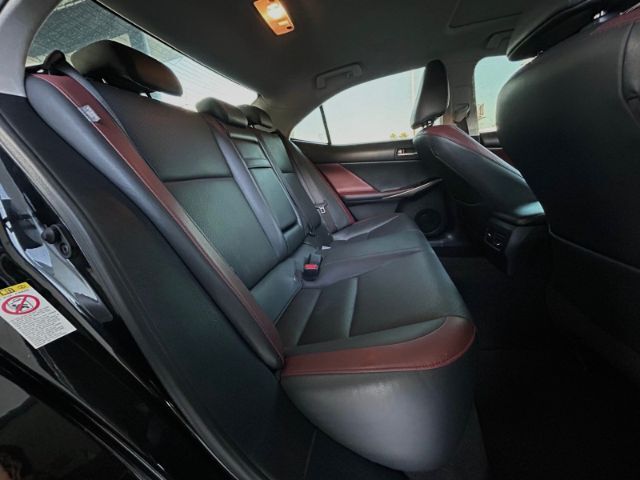 2018 Lexus IS 300 AWD Houston TX