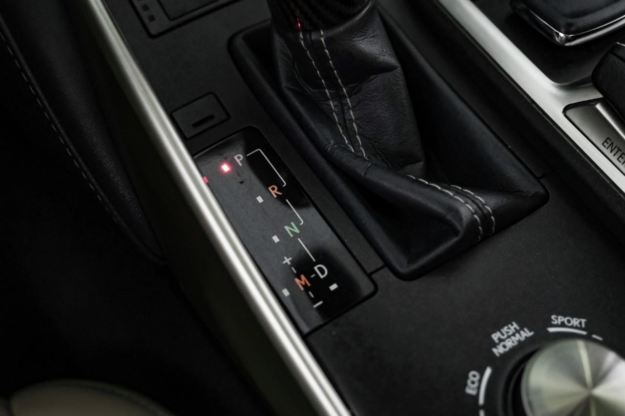 2018 Lexus IS 300 AWD LEXUS SAFETY SYSTEM BLIND SPOT NAVIGATION SUNROOF LEATHER SE Carrollton TX