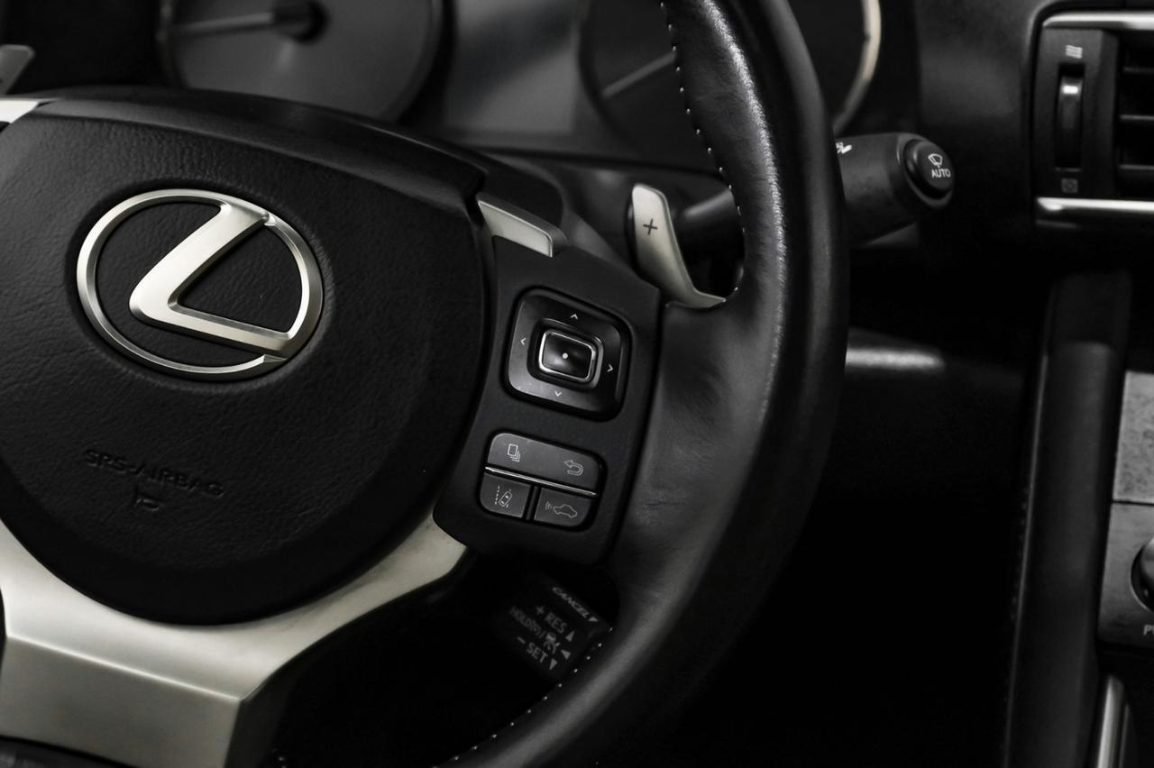 2018 Lexus IS 300 AWD LEXUS SAFETY SYSTEM BLIND SPOT NAVIGATION SUNROOF LEATHER SE Carrollton TX