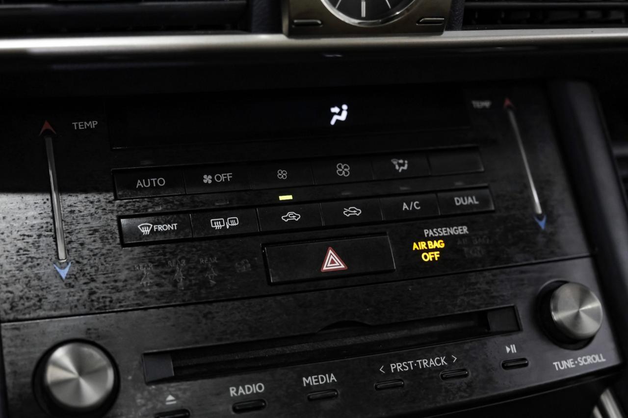 2018 Lexus IS 300 AWD LEXUS SAFETY SYSTEM BLIND SPOT NAVIGATION SUNROOF LEATHER SE Carrollton TX